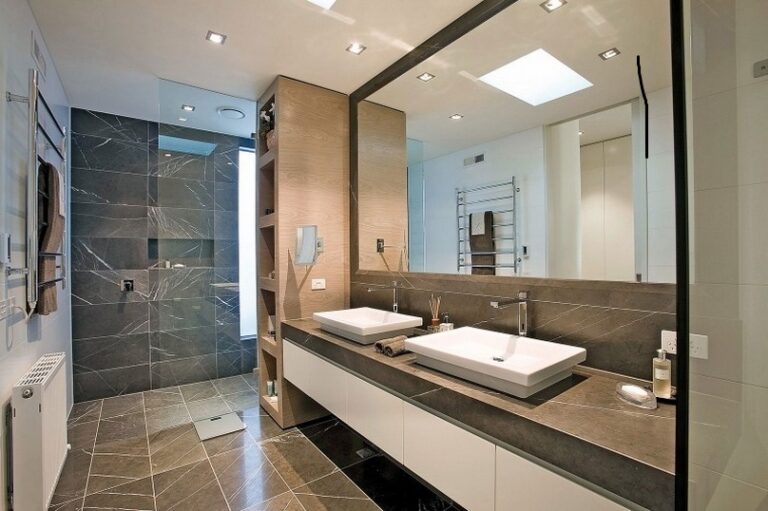 Read more about the article How to choose the best sensor faucet for your commercial use