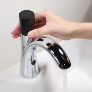 Read more about the article Cancun Chrome & Solo Brushed Gold Commercial Sensor Faucet Review