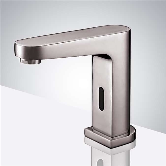 Read more about the article BathSelect Elèna Brushed Nickel Touchless Faucet Review